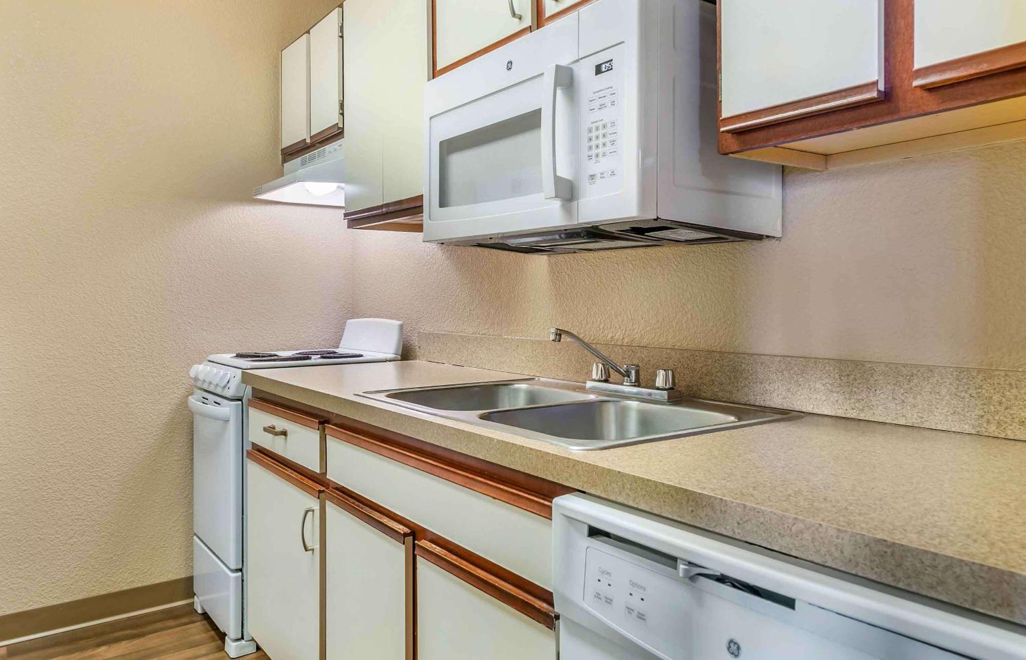 Extended Stay America Select Suites - Detroit - Ann Arbor - University South Exteriör bild