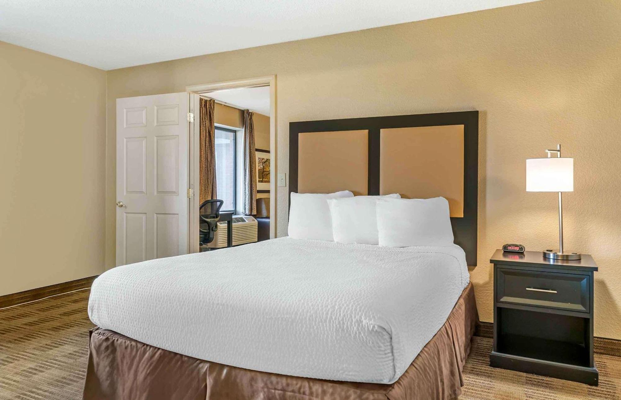 Extended Stay America Select Suites - Detroit - Ann Arbor - University South Exteriör bild